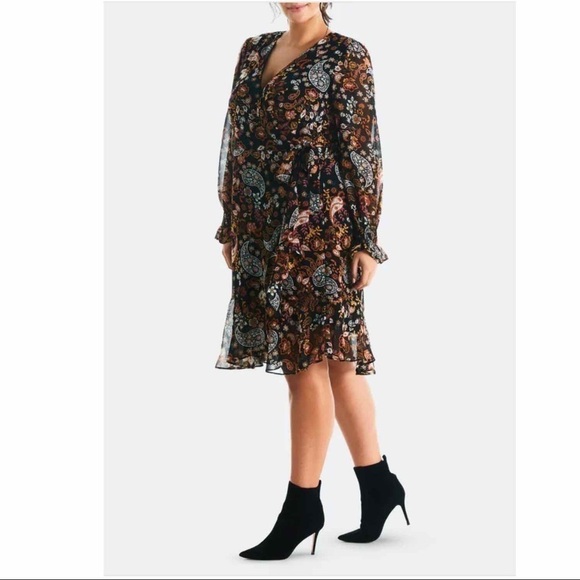 Estelle Love Potion Dark Floral Long Sleeves Midi Dress Size 1X - Picture 2 of 15